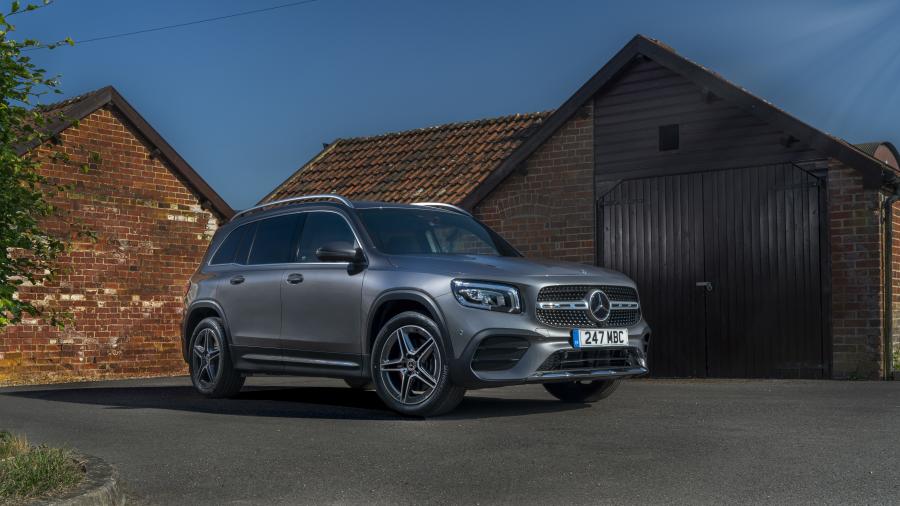  Mercedes-Benz GLB220 d 4Matic AMG Line (X247) 2020 года  (UK) (фото 1 из 40)